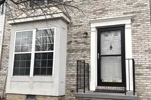 305 Sutton Ct, Winchester, VA 22601 - Photo 2