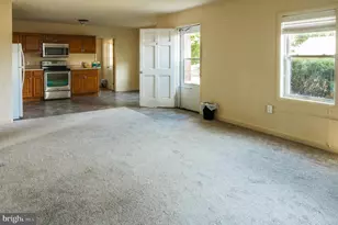 108 Martin Dr, Winchester, VA 22602 - Photo 8