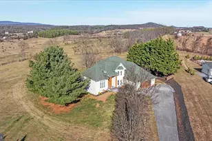 199 Meeting House Dr, Winchester, VA 22602 - Photo 44