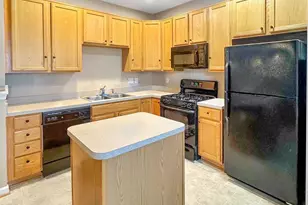 127 Pittman Ct, Stephens City, VA 22655 - Photo 2