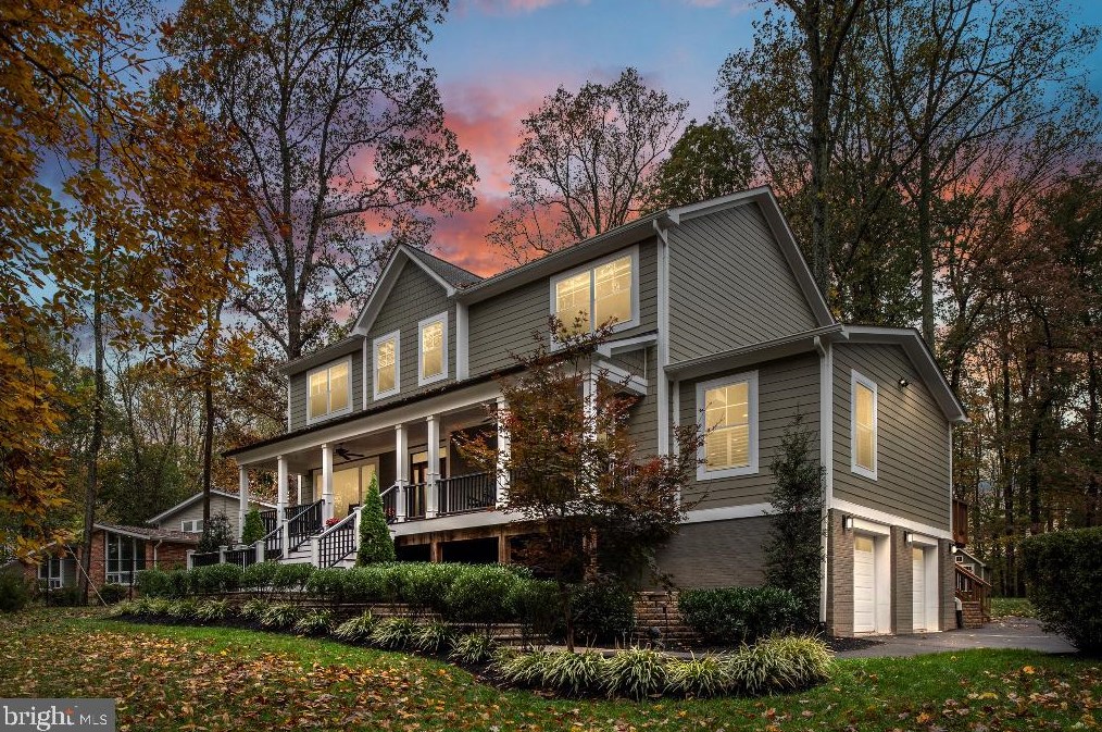 5391 Summit Dr, Fairfax, VA 22030-6523
