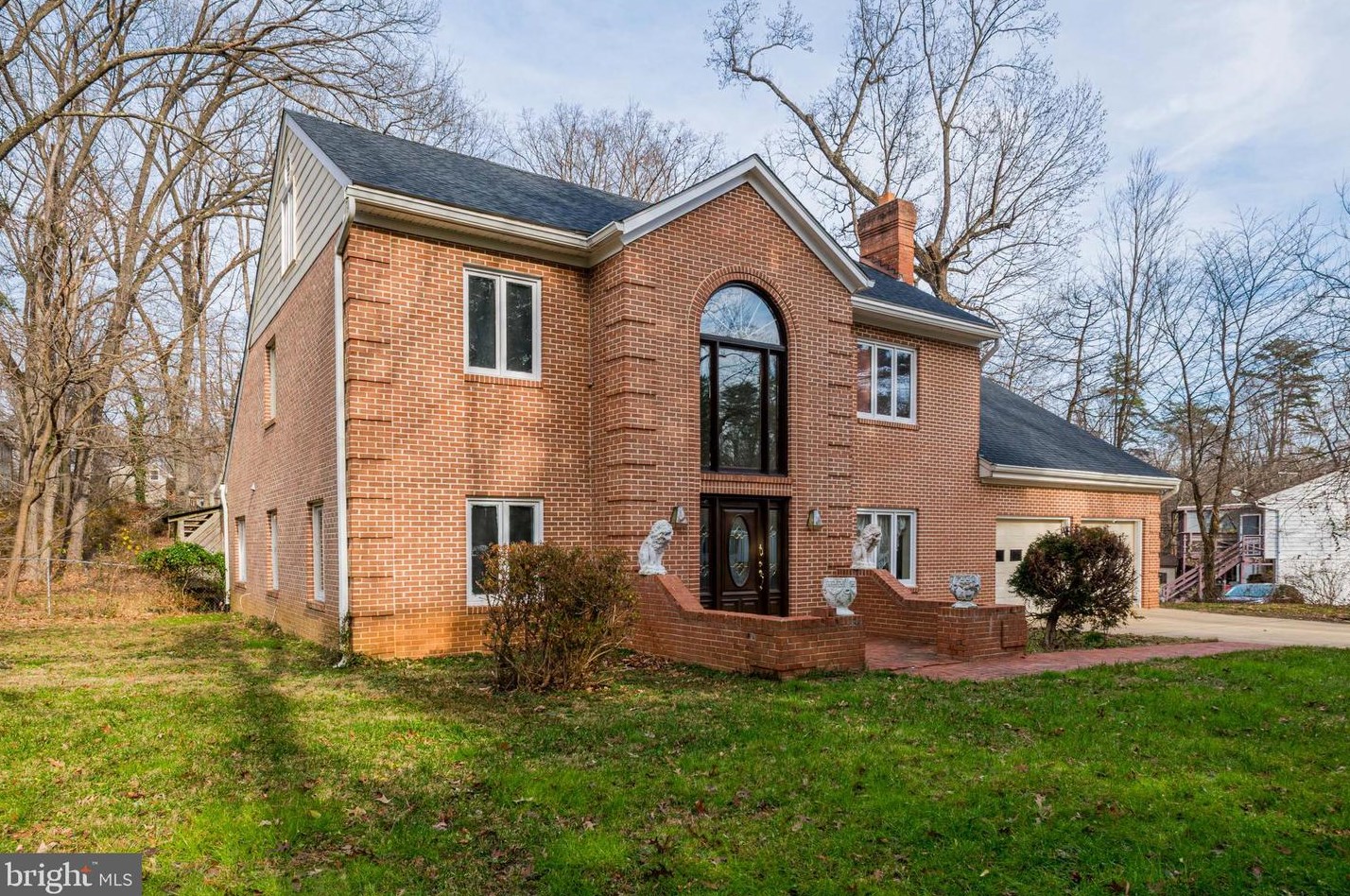 4133 Elizabeth Ln, Fairfax, VA 22032-1453