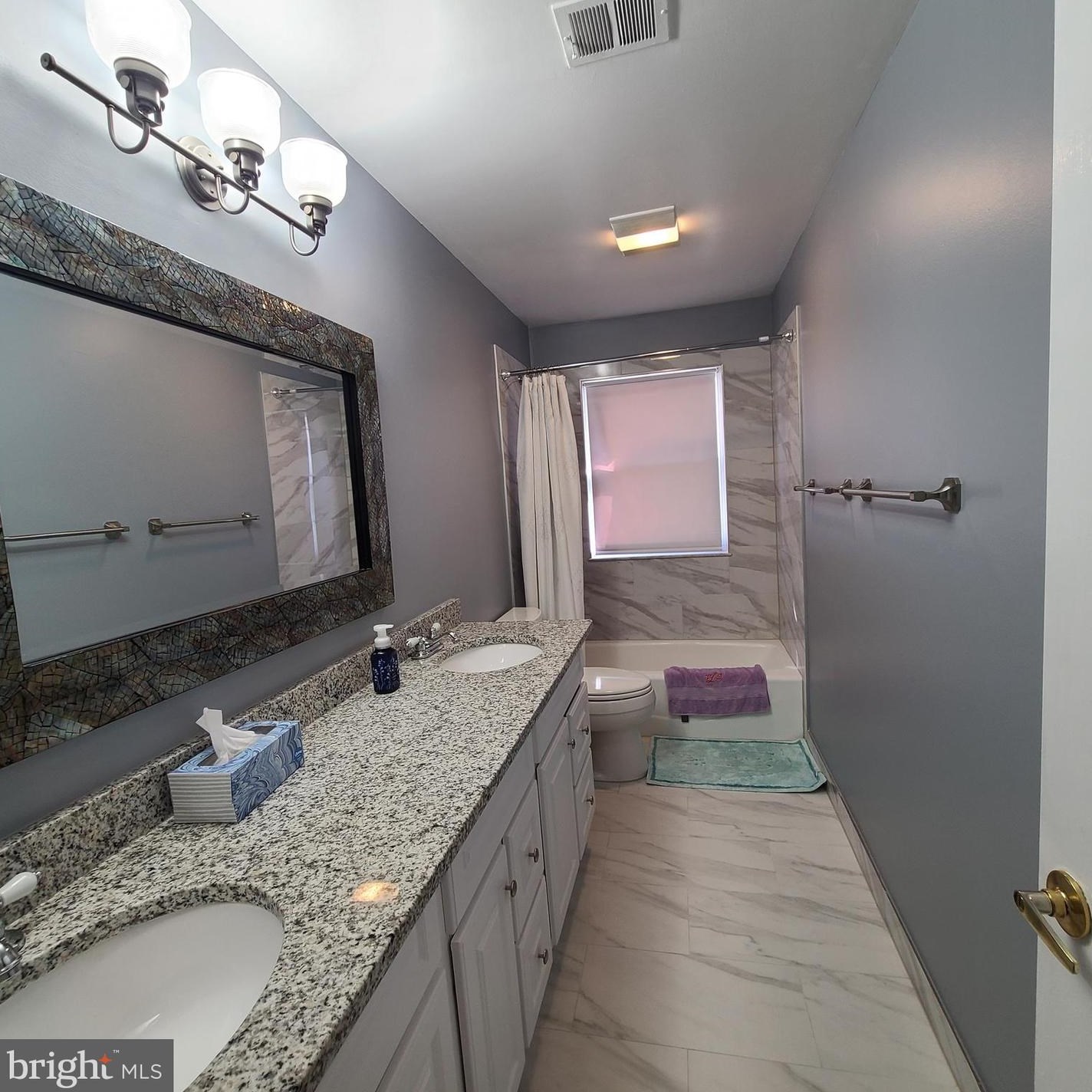 8726 Litwalton Ct, Vienna VA  22182-5012 exterior