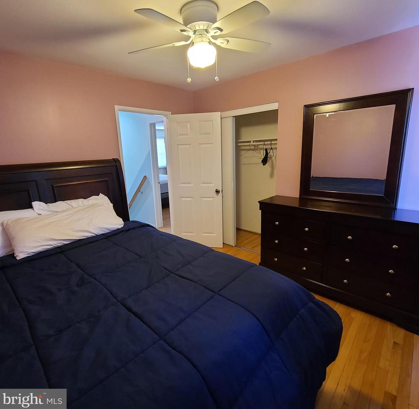 8726 Litwalton Ct, Vienna VA  22182-5012 exterior