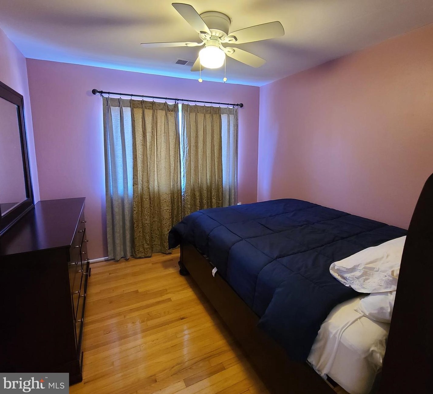8726 Litwalton Ct, Vienna VA  22182-5012 exterior