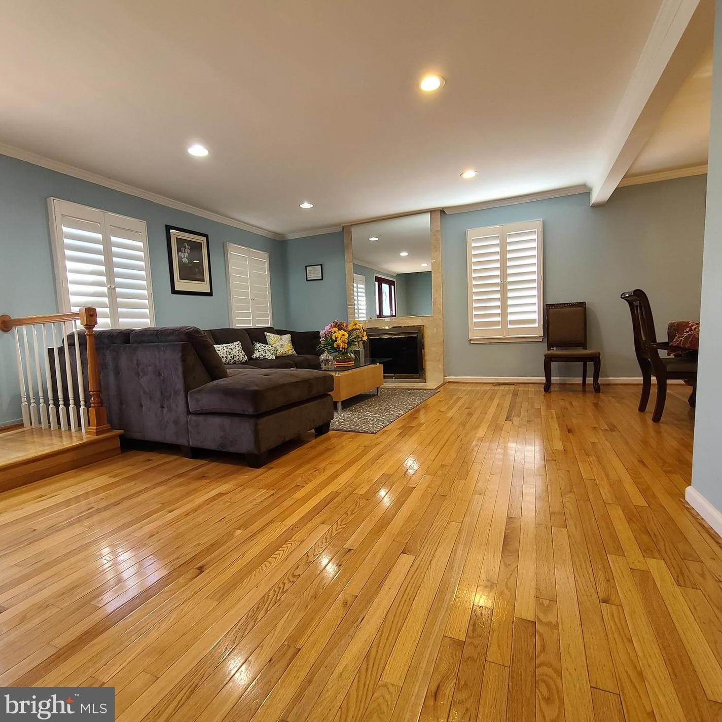 8726 Litwalton Ct, Vienna VA  22182-5012 exterior