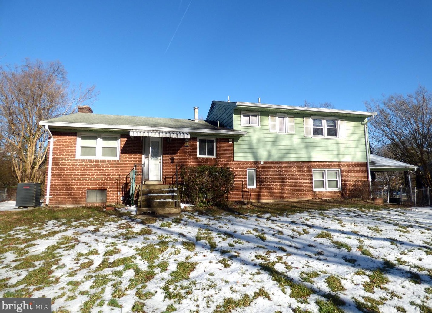 1744 Great Falls St, Mc Lean, VA 22101