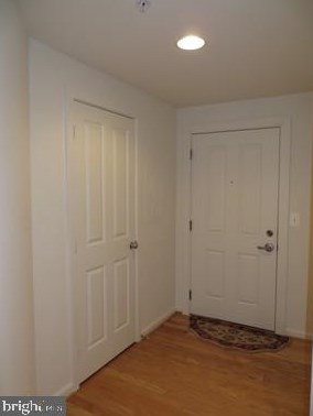 4480 Market Commons Dr #404, Fairfax, VA 22033