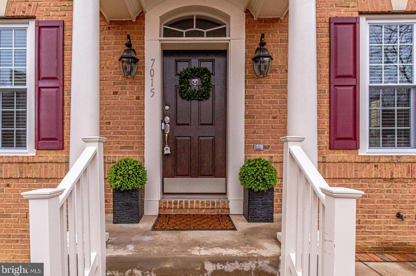 7015 Lawnwood Ct, Fort Belvoir, VA 22060-7407