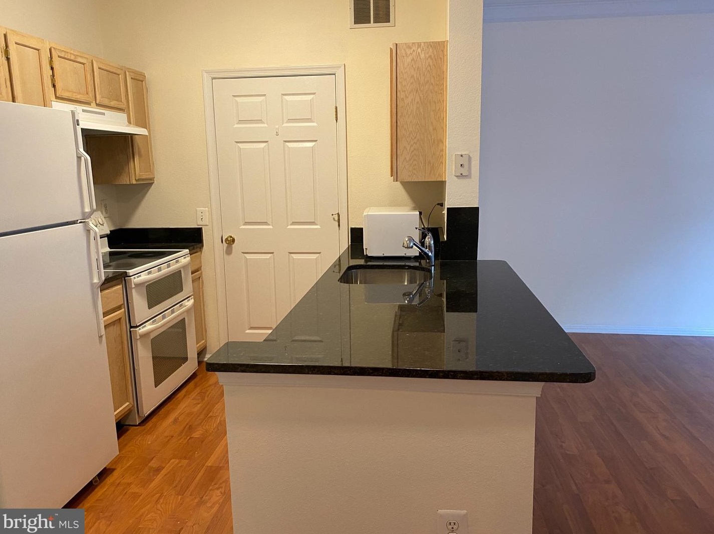1581 Spring Gate Dr #5107, Mc Lean, VA 22102