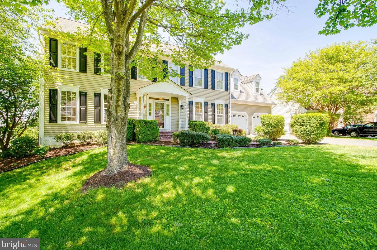13645 Melstone Dr, Clifton, VA 20124