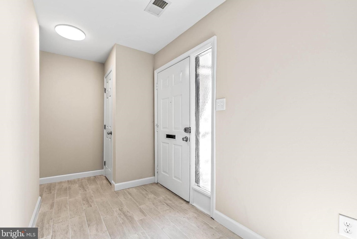 4669 Logsdon Dr #71, Annandale, VA 22003
