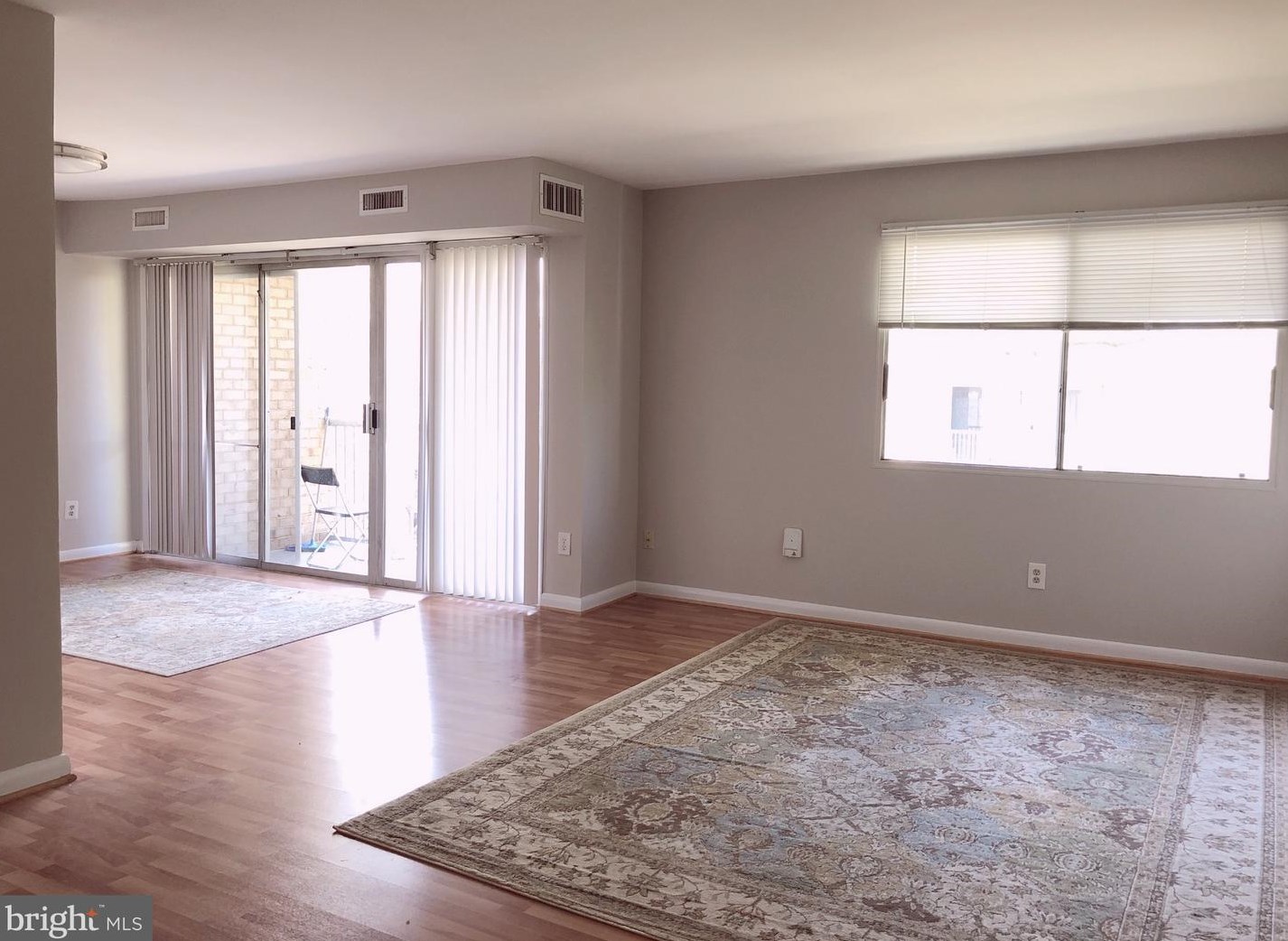 8000 Chanute Pl Apt 14, Falls Church, VA 22042