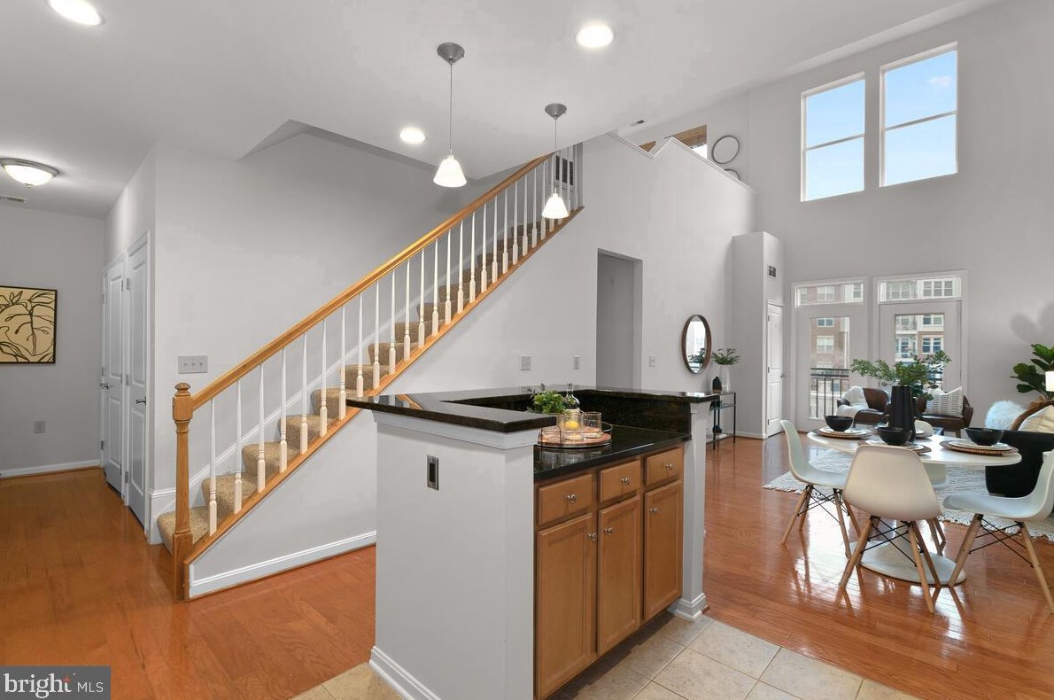 2655 Prosperity Ave #430, Fairfax, VA 22031