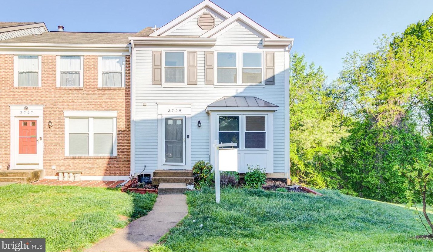 3729 Mazewood Ln, Fairfax, VA 22033-1340