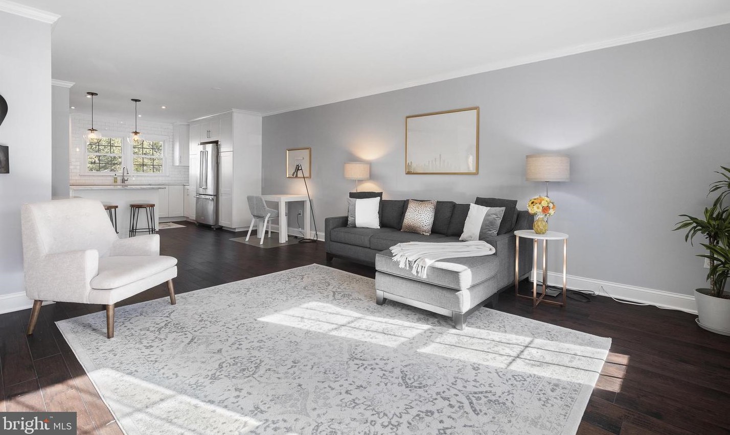 2885 Sutton Oaks Ln, Vienna, VA 22181-6149