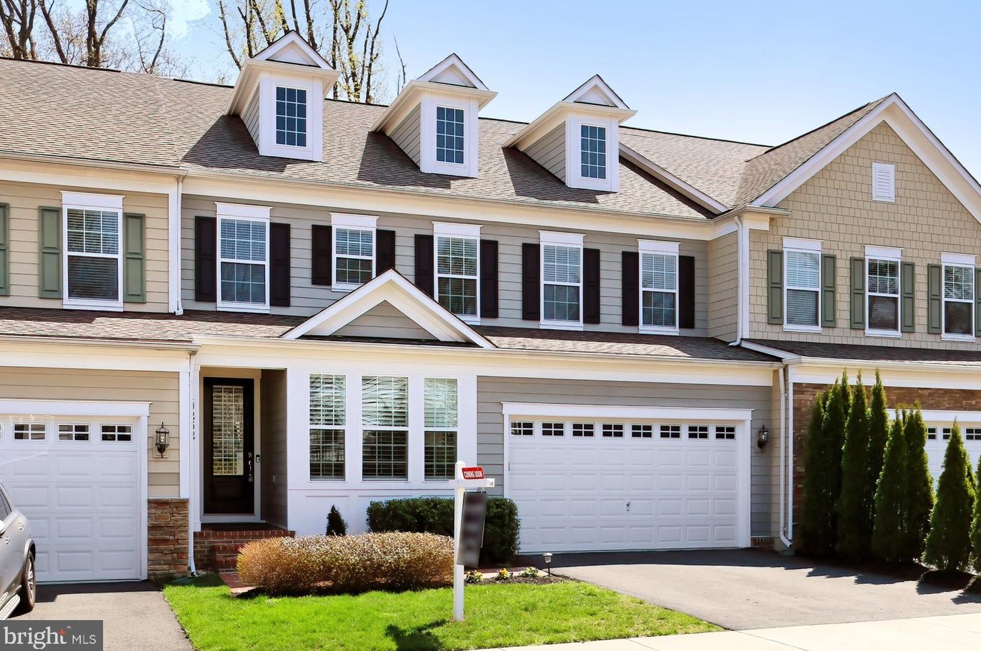 10252 Greenspire Dr, Vienna, VA 22124-2664