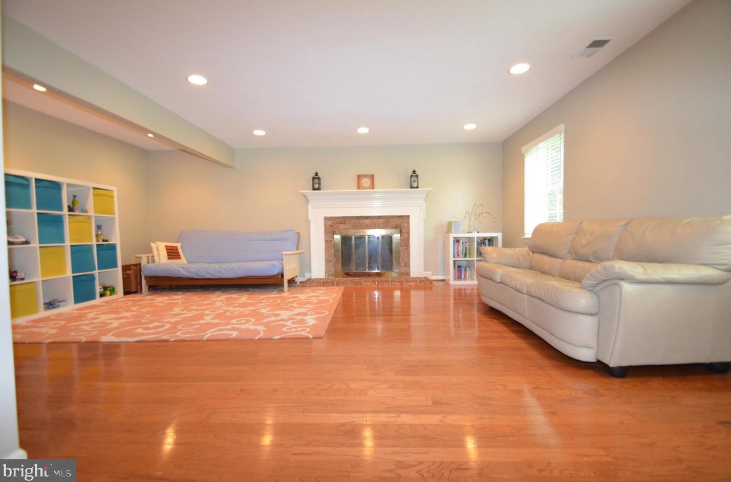 5611 Herberts Crossing Dr, Springfield, VA 22015