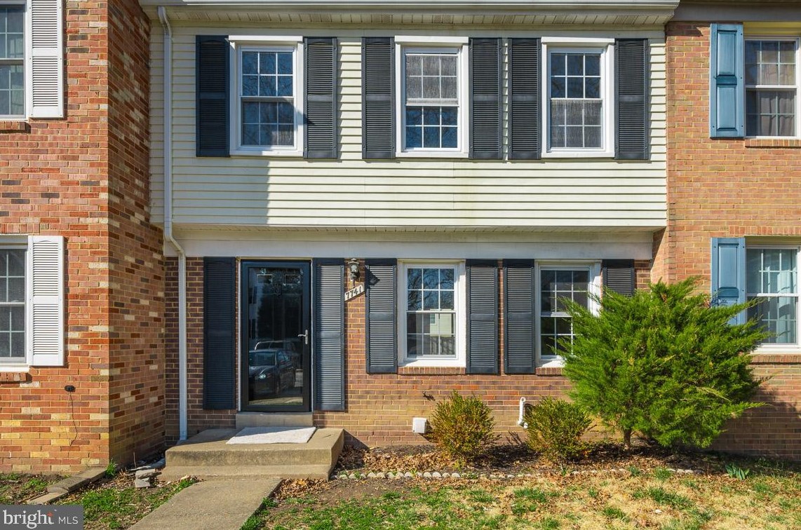 7741 Durer Ct, Springfield, VA 22153