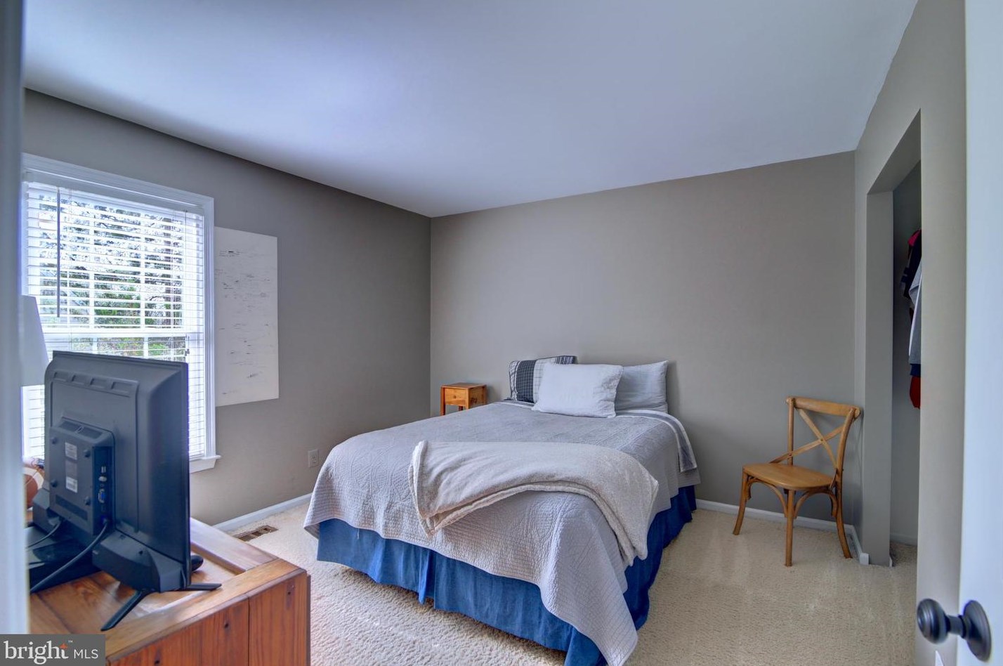 14366 Quail Pond Ct, Centreville VA  20120-1652 exterior