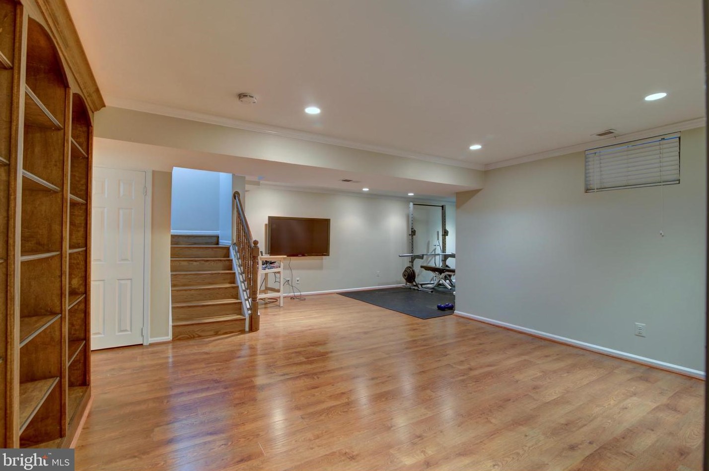 14366 Quail Pond Ct, Centreville VA  20120-1652 exterior