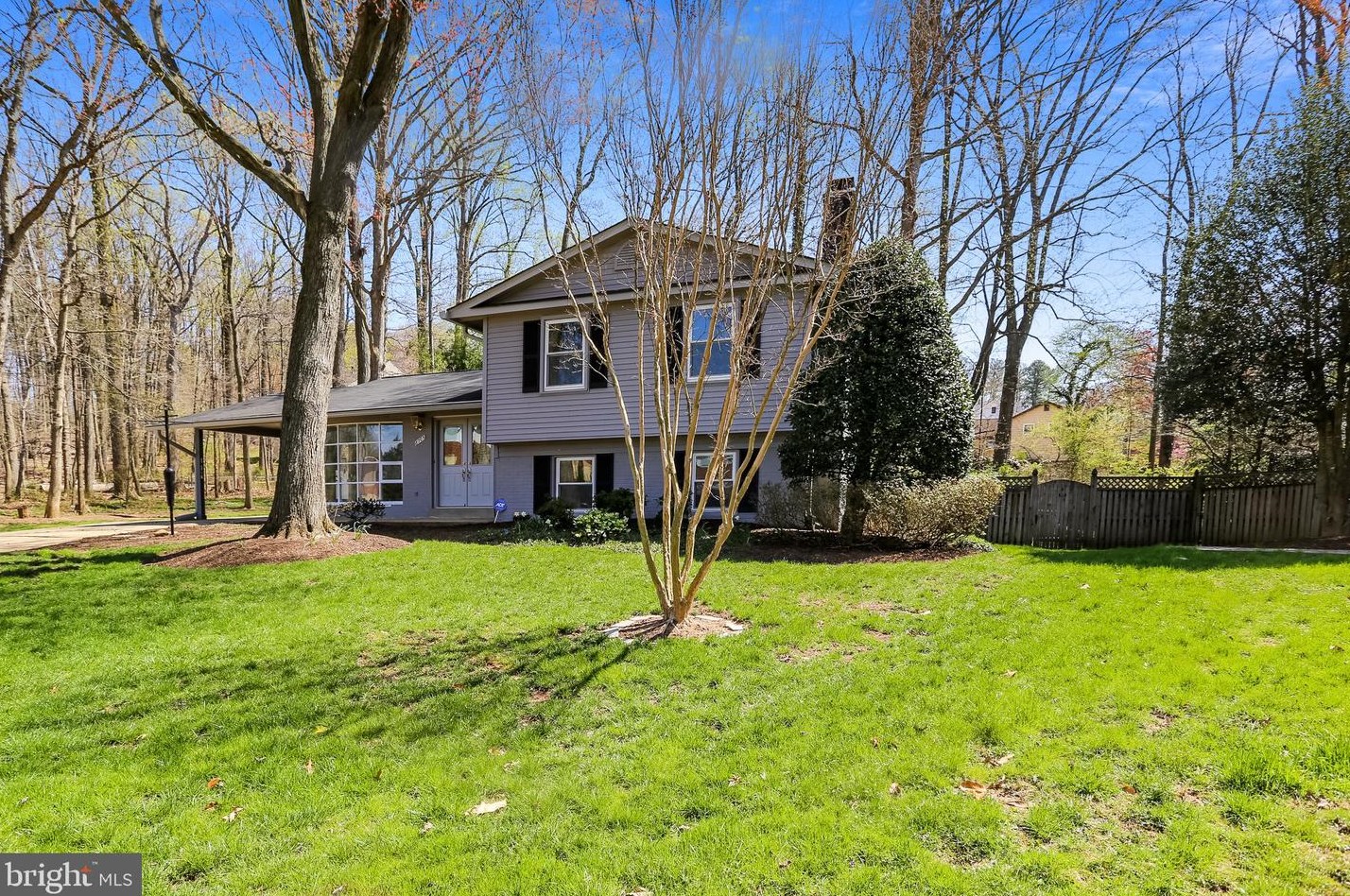 8705 Southern Pines Ct, Vienna, VA 22182-2347