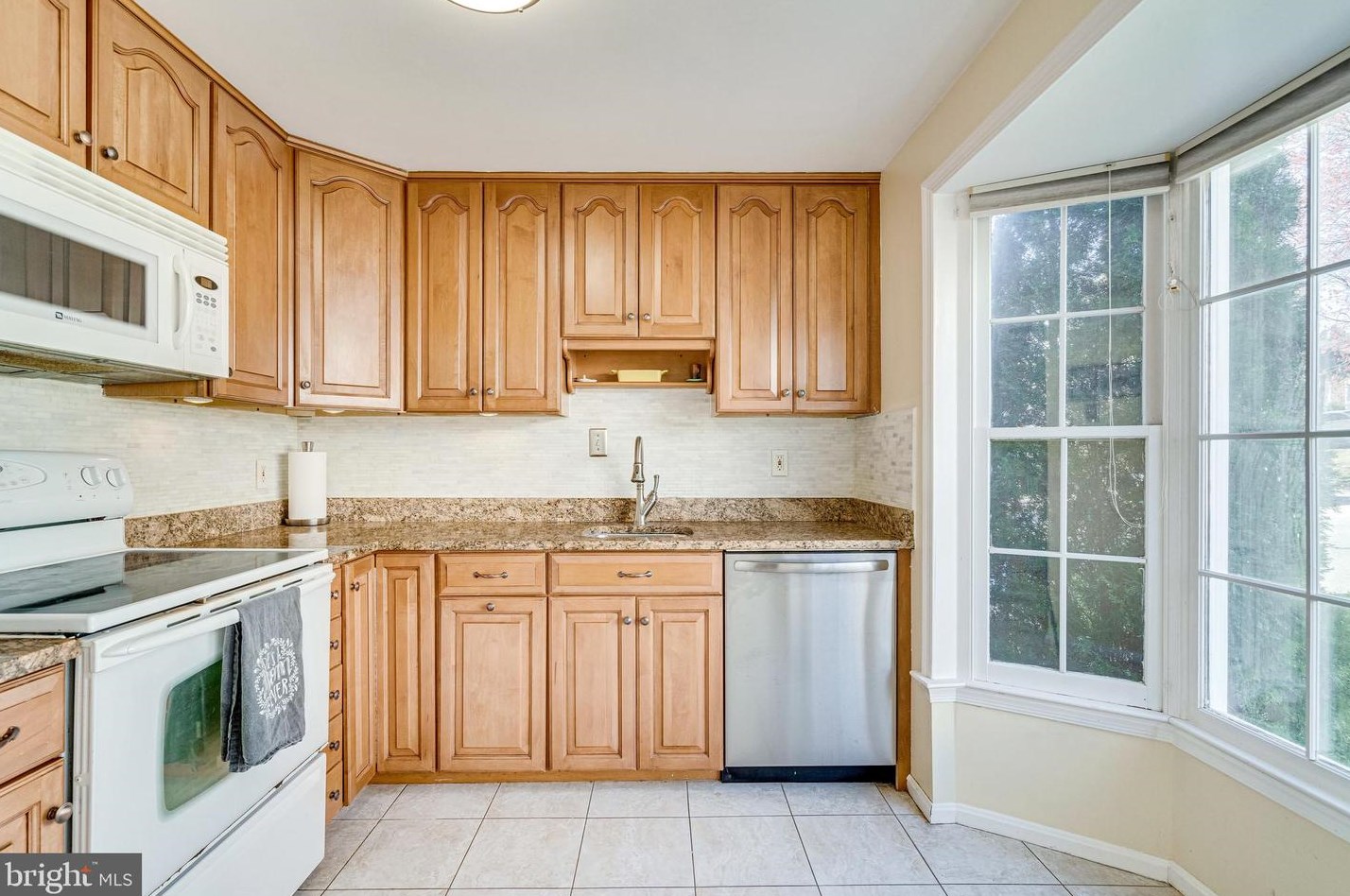 2921 Amberleigh Way, Fairfax, VA 22031-2056