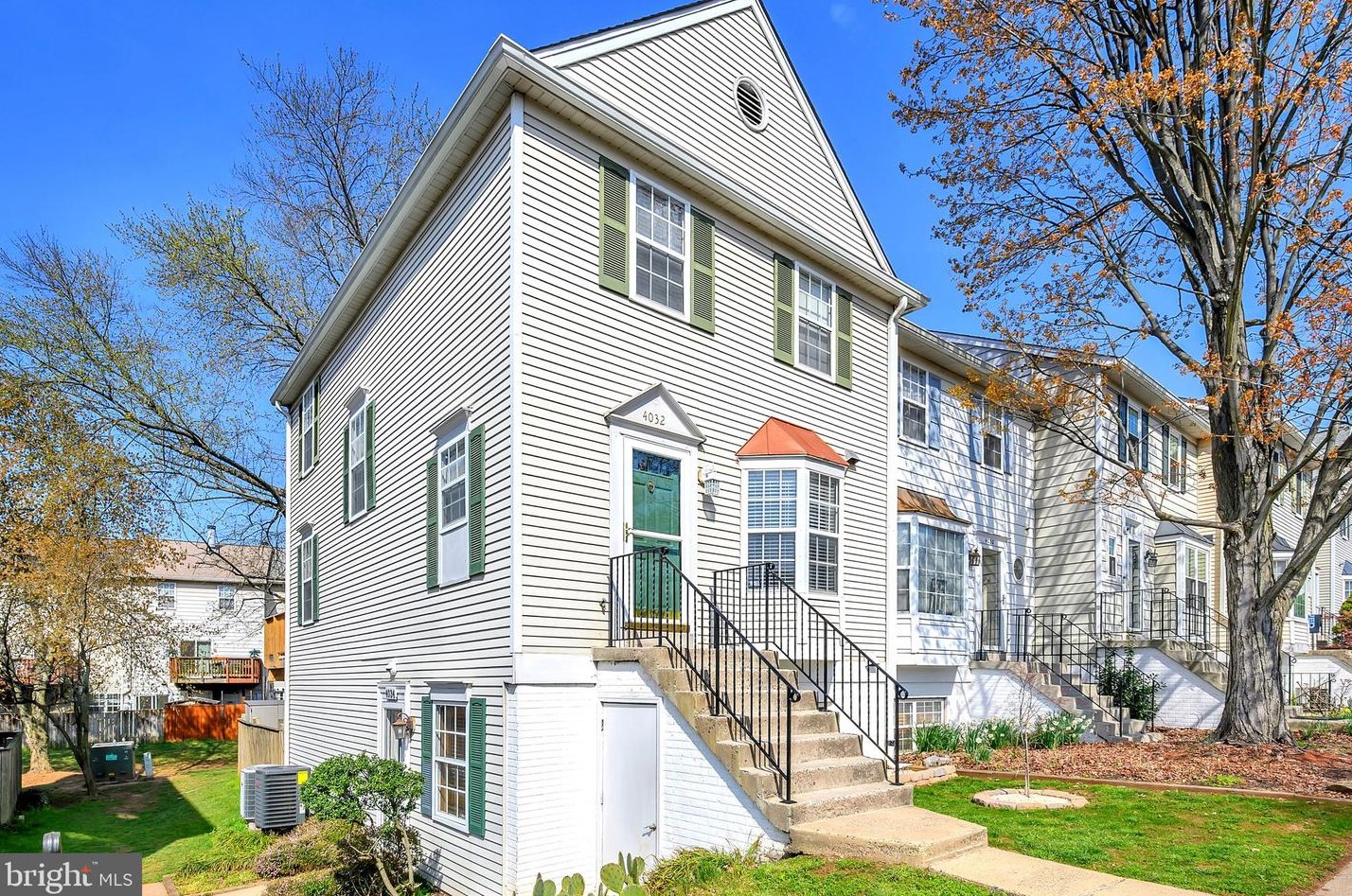 4032 Spring Run Ct, Fairfax, VA 20151-3553