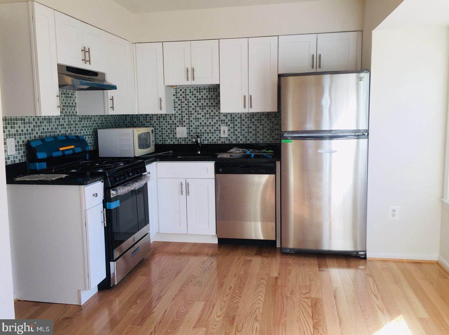 3055 Hickory Grove Ct, Fairfax, VA 22031