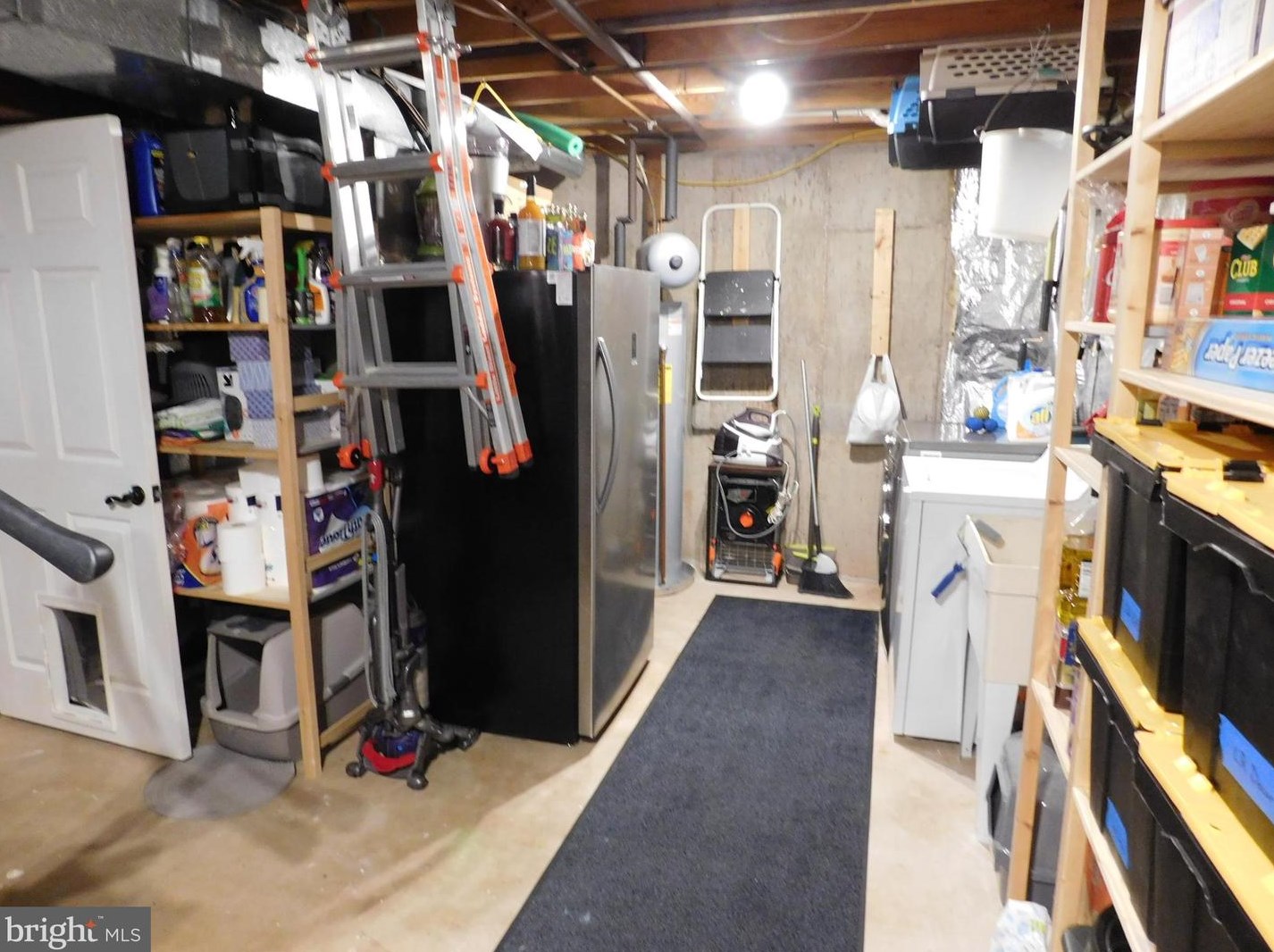 13228 Custom House Ct, Fairfax VA 22033-1311 exterior