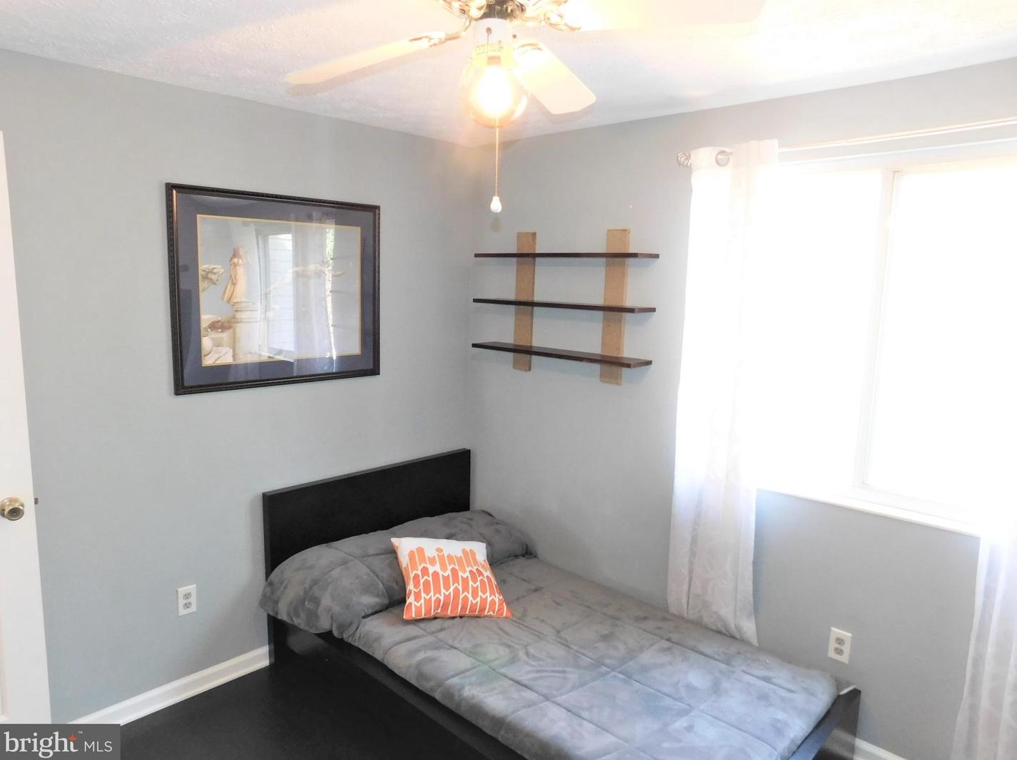 13228 Custom House Ct, Fairfax VA 22033-1311 exterior