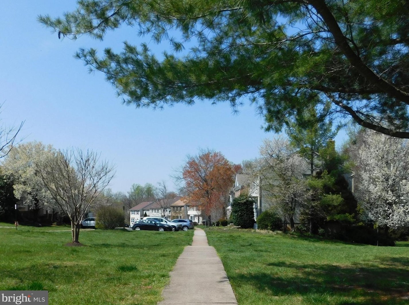 13228 Custom House Ct, Fairfax VA 22033-1311 exterior