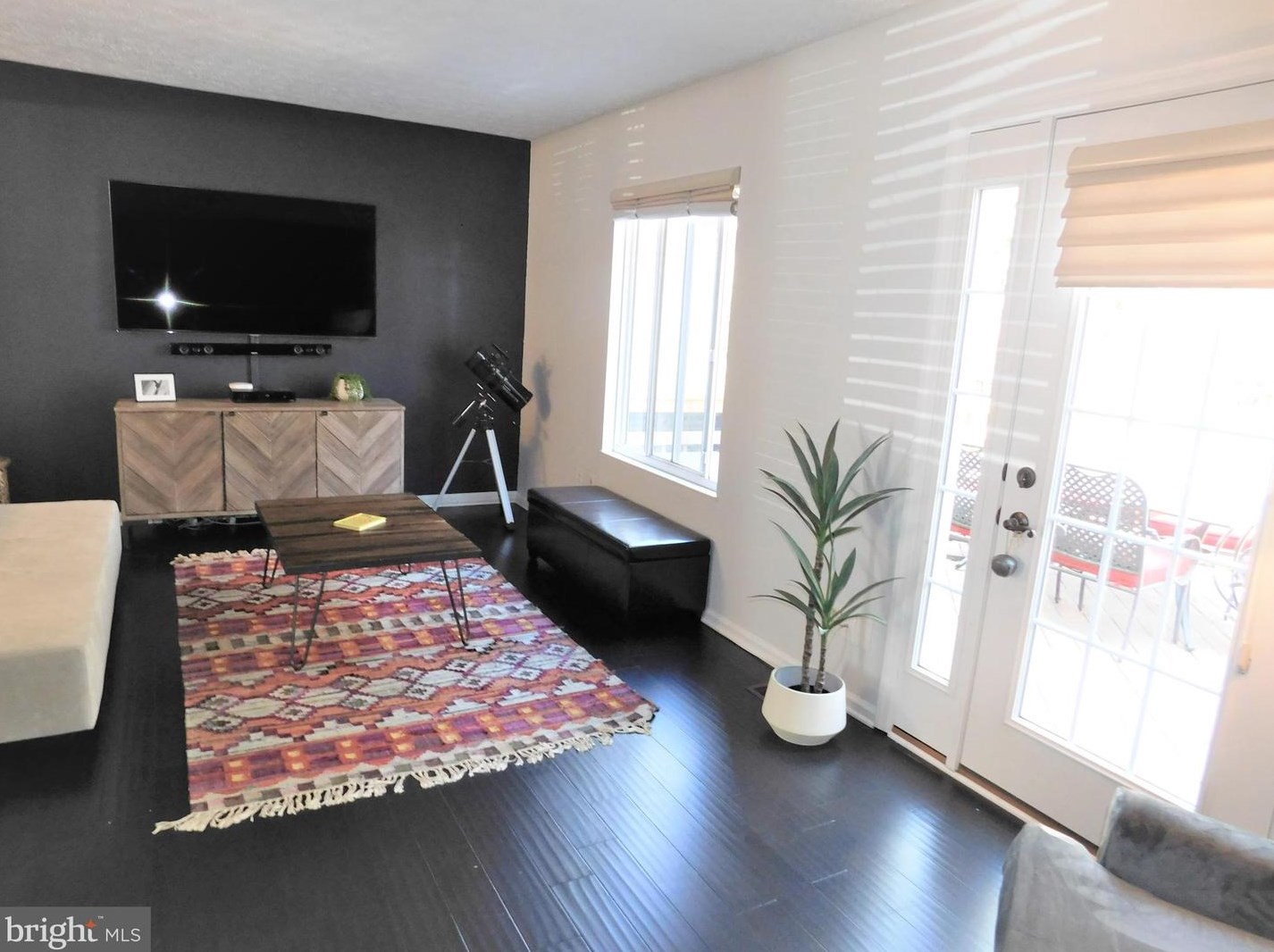 13228 Custom House Ct, Fairfax VA 22033-1311 exterior