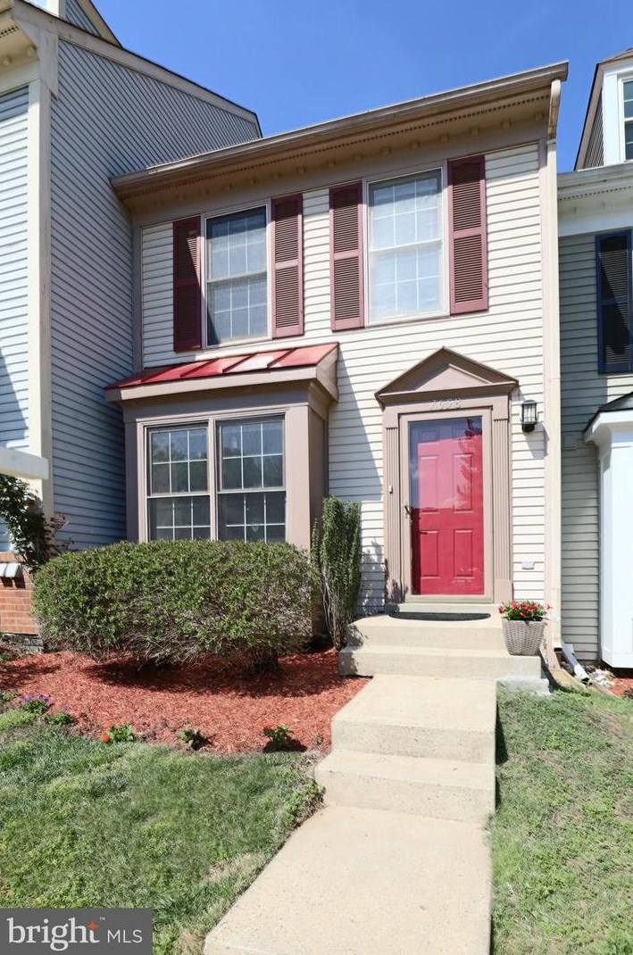 7658 Northern Oaks Ct, Springfield, VA 22153