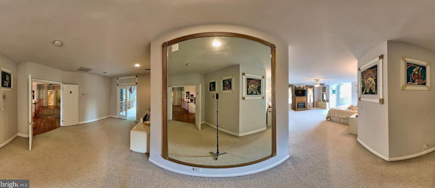 10900 Sunset Hills Rd, Herndon, VA 20190
