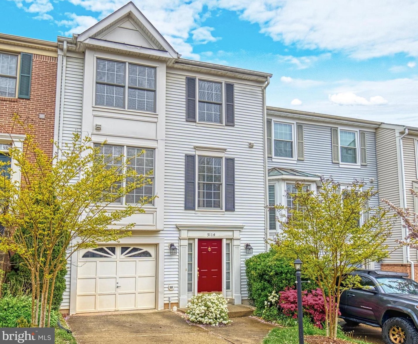 3114 Sutherland Hill Ct, Fairfax, VA 22031-5401