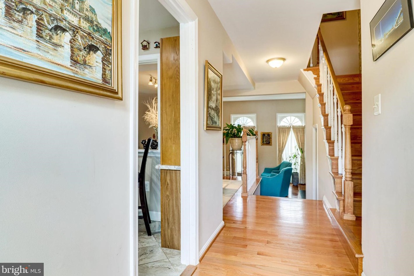 8065 Powderbrook Ln, Springfield, VA 22153