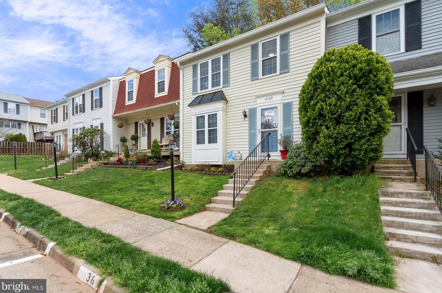 6169 Martins Landing Ct, Springfield, VA 22015-2578