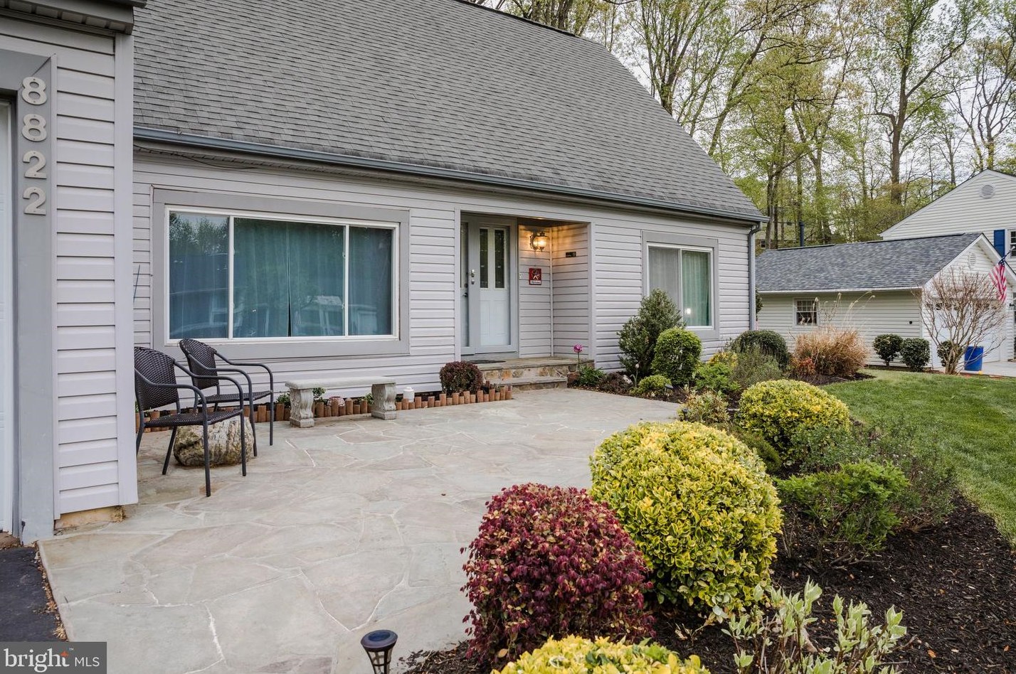 8822 Sweet Gum Pl, Springfield, VA 22153