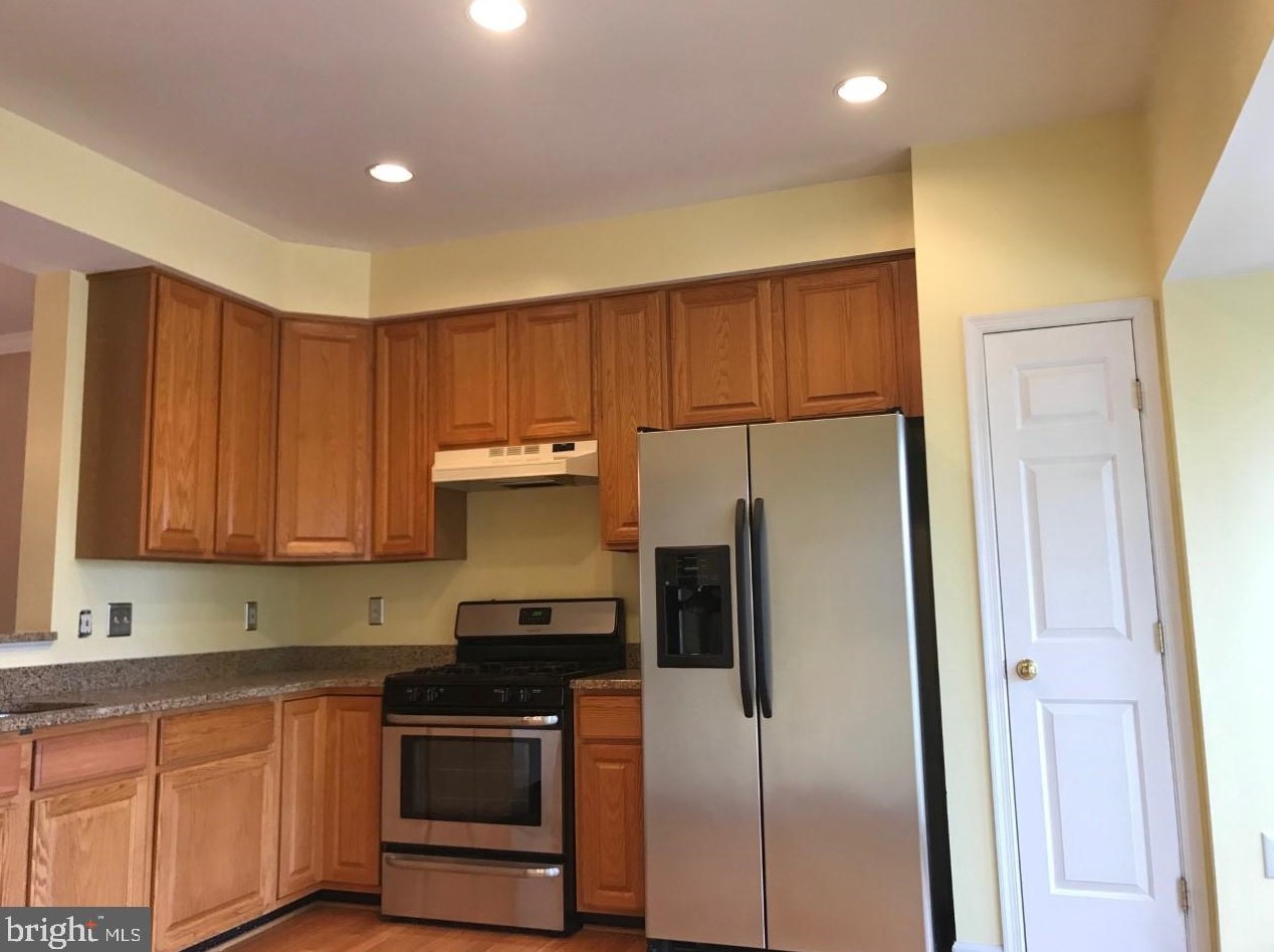 2022 Madrillon Springs Ct, Vienna, VA 22182-3763