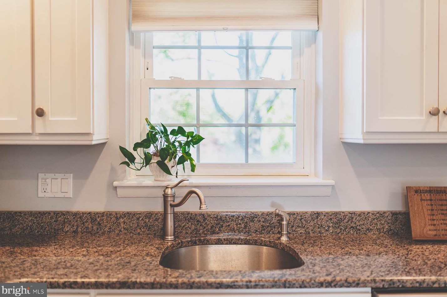 1817 Baldwin Dr, Mc Lean VA 22101-5055 exterior