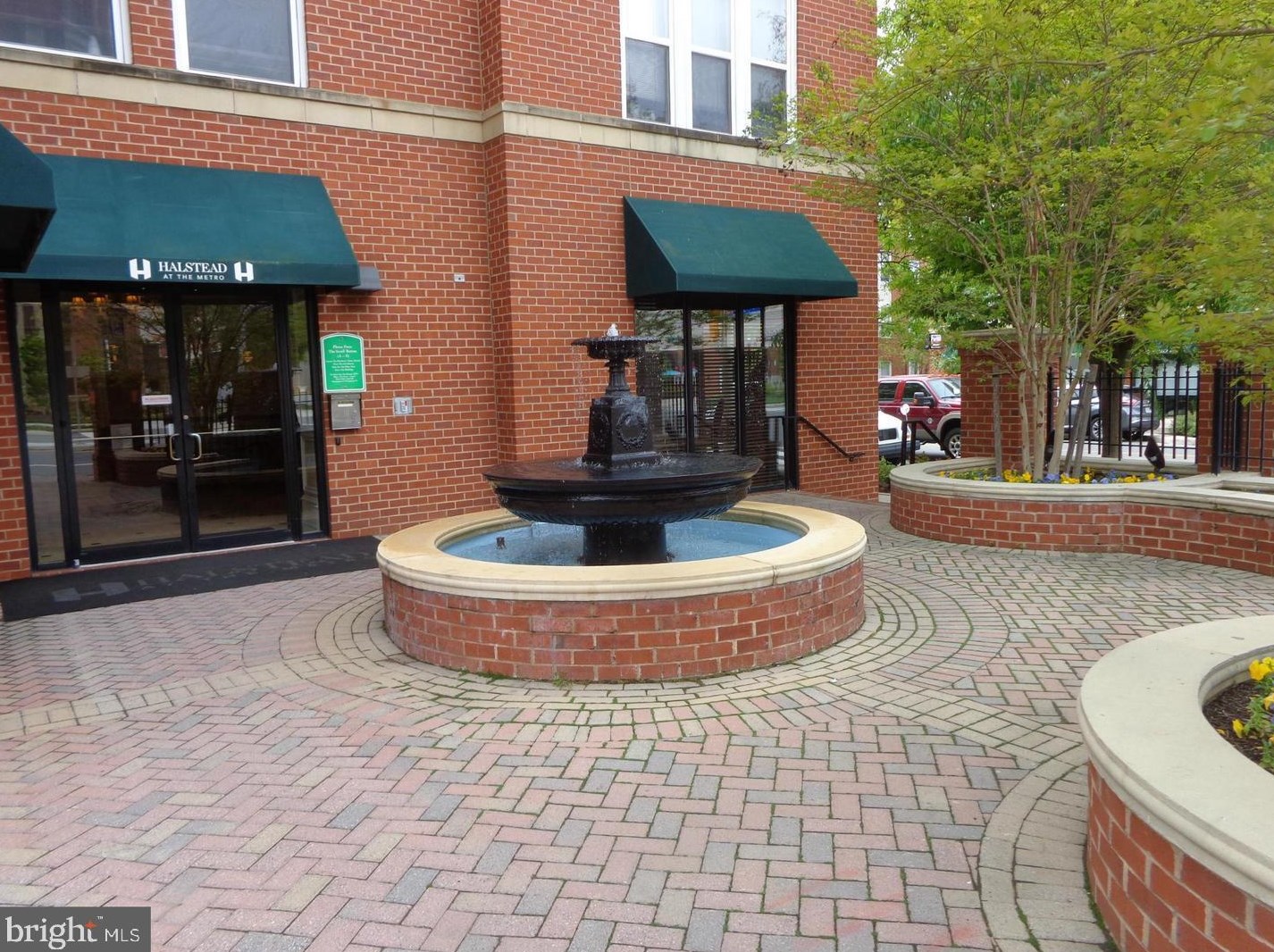 2655 Prosperity Ave #443, Fairfax, VA 22031