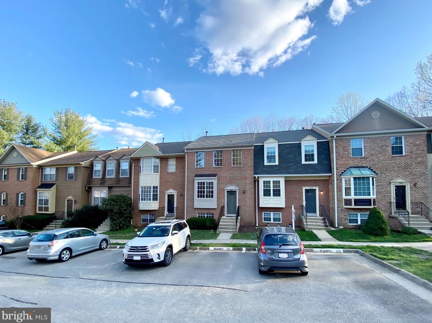 7070 Solomon Seal Ct, Springfield, VA 22152