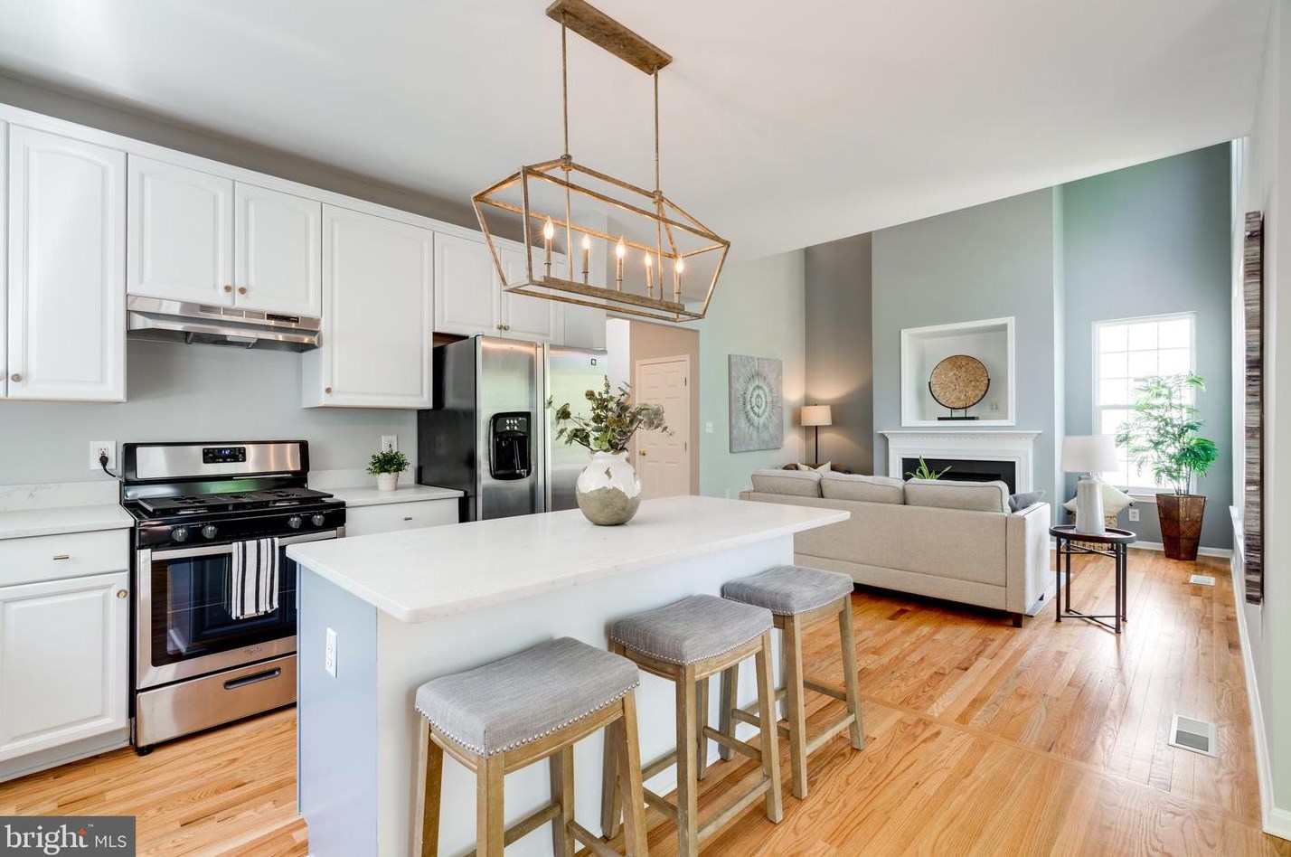 9255 Old Beech Ct, Lorton, VA 22079