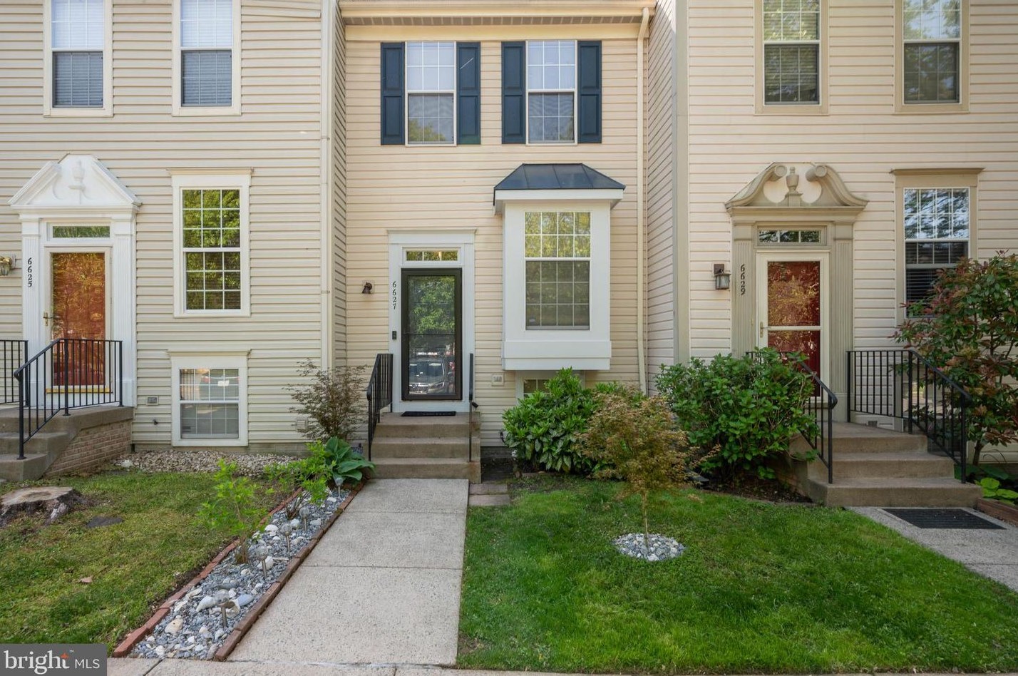 6627 Skylemar Trail, Centreville, VA 20121