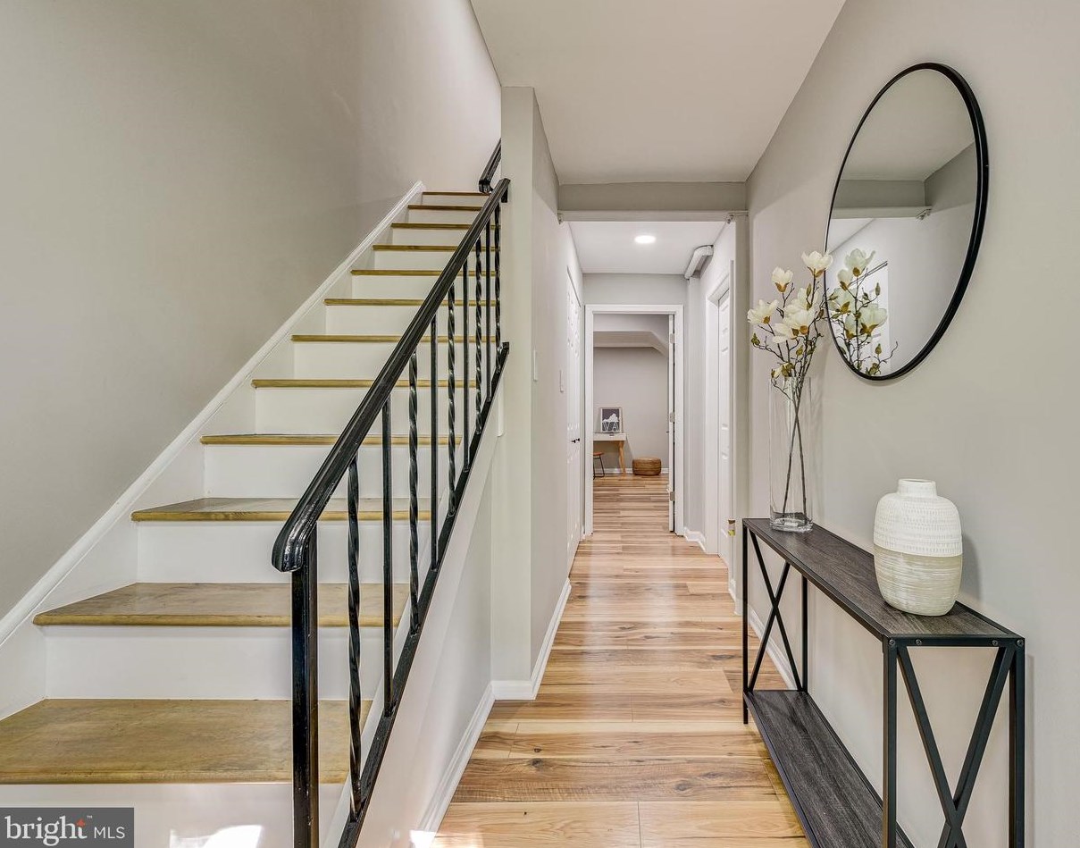5838 Kara Pl, Springfield, VA 22015