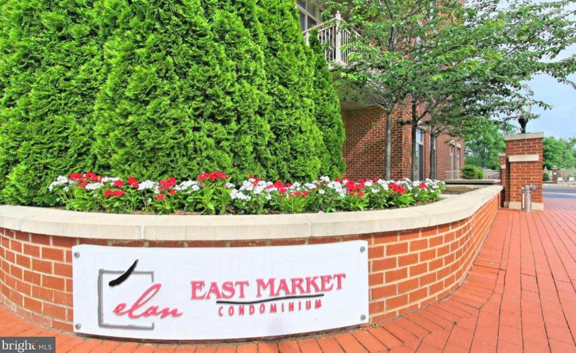 4480 Market Commons Dr #407, Fairfax, VA 22033