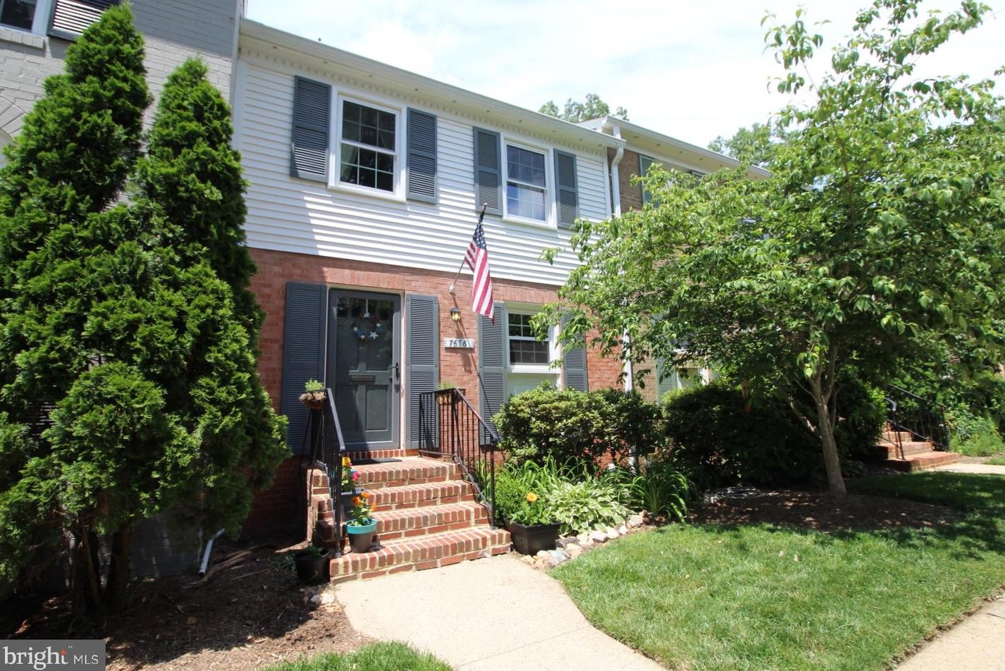 7676 Tiverton Dr, Springfield, VA 22152