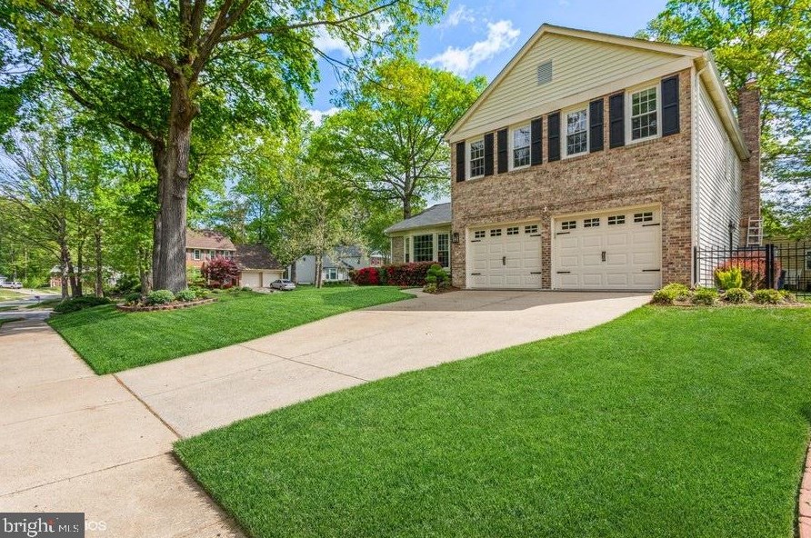 7785 Ballston Dr, Springfield, VA 22153