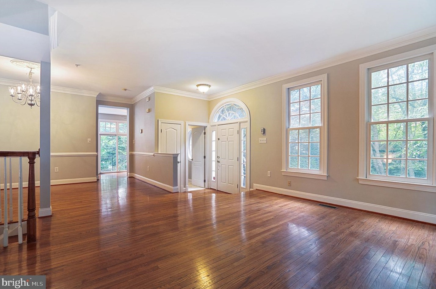1615 Seneca Ave, Mc Lean, VA 22102